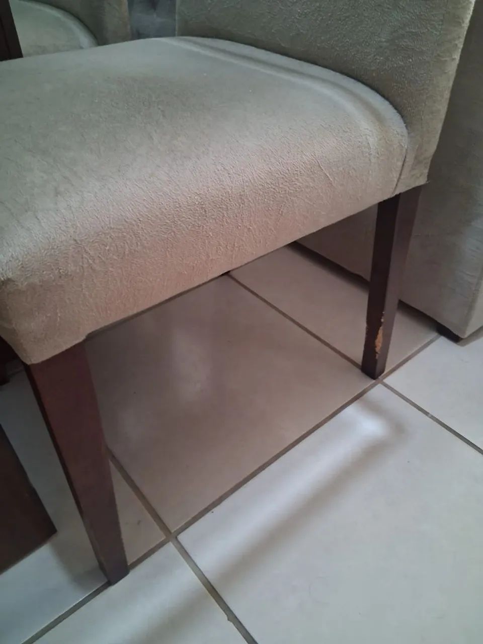 Mesa com 4 cadeiras 1.20 x 0.90 - Foto 4