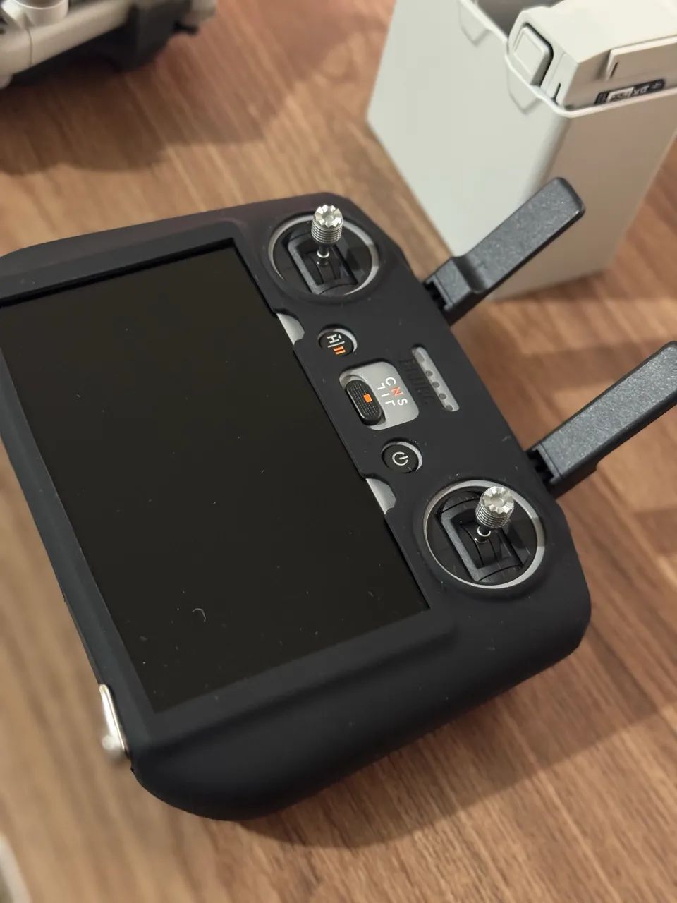 Drone DJI Mini 4 Pro Fly More Combo - Foto 4