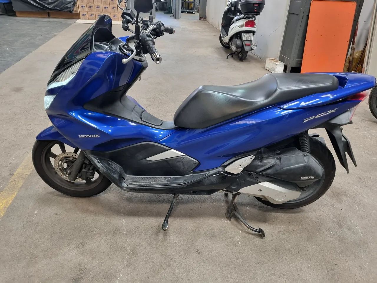 Vende-se PCX - Foto 4