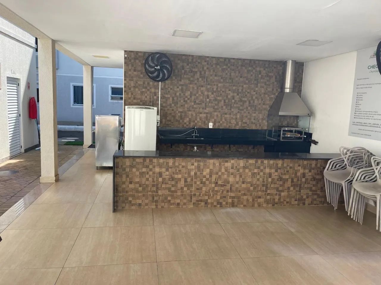 Apartamento com Área Privativa na 806 Sul - Foto 2