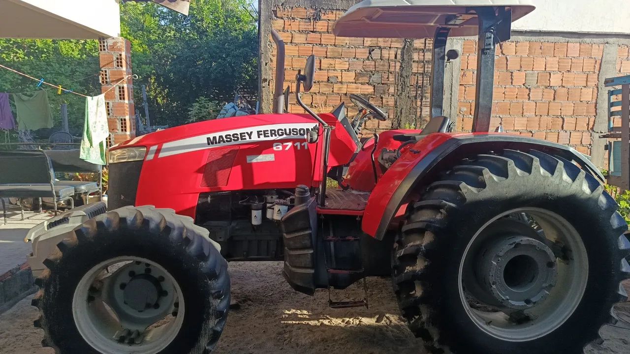 Trator 6711 - Foto 2