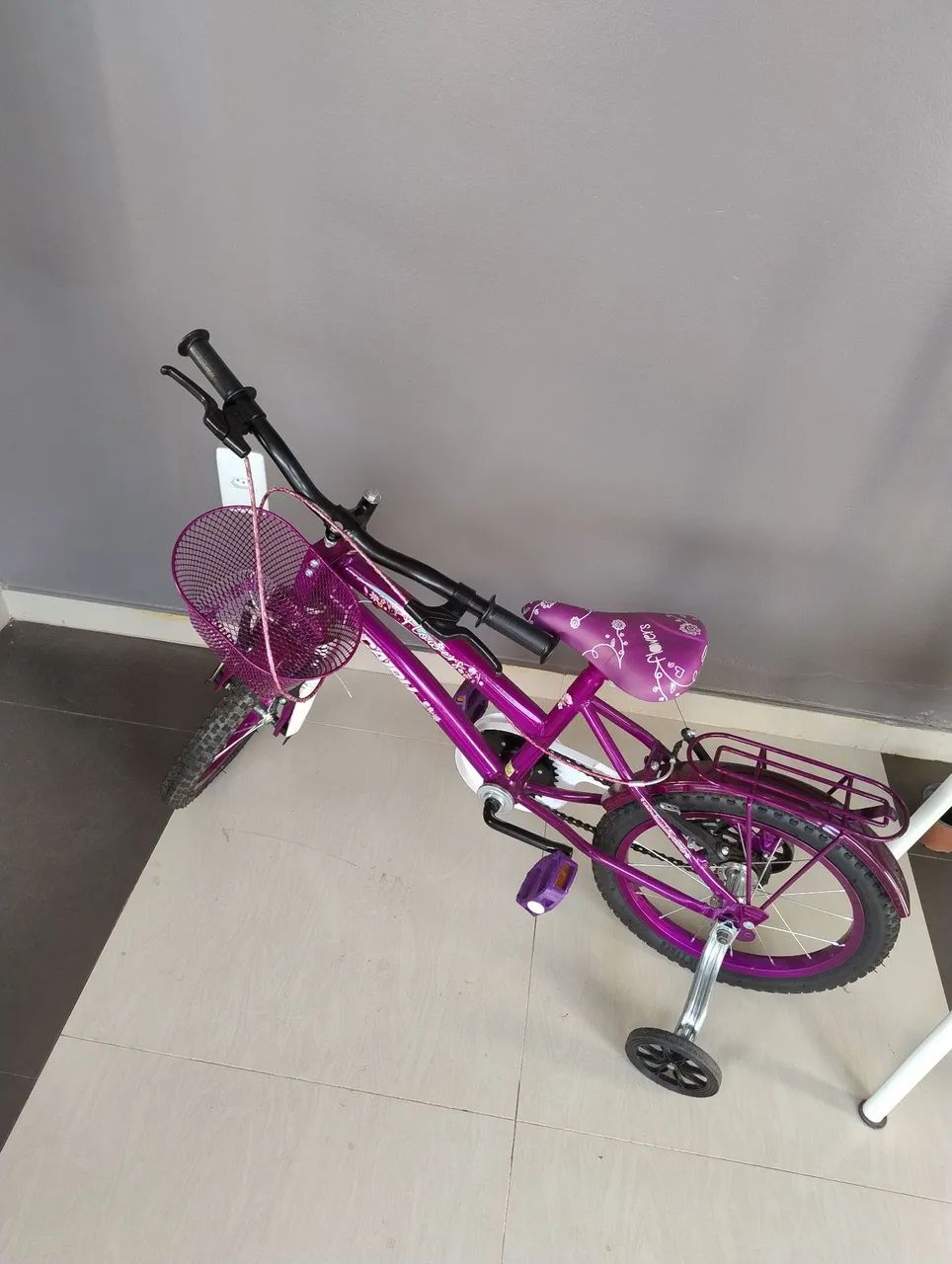 Bicicleta infantil nova - Foto 3