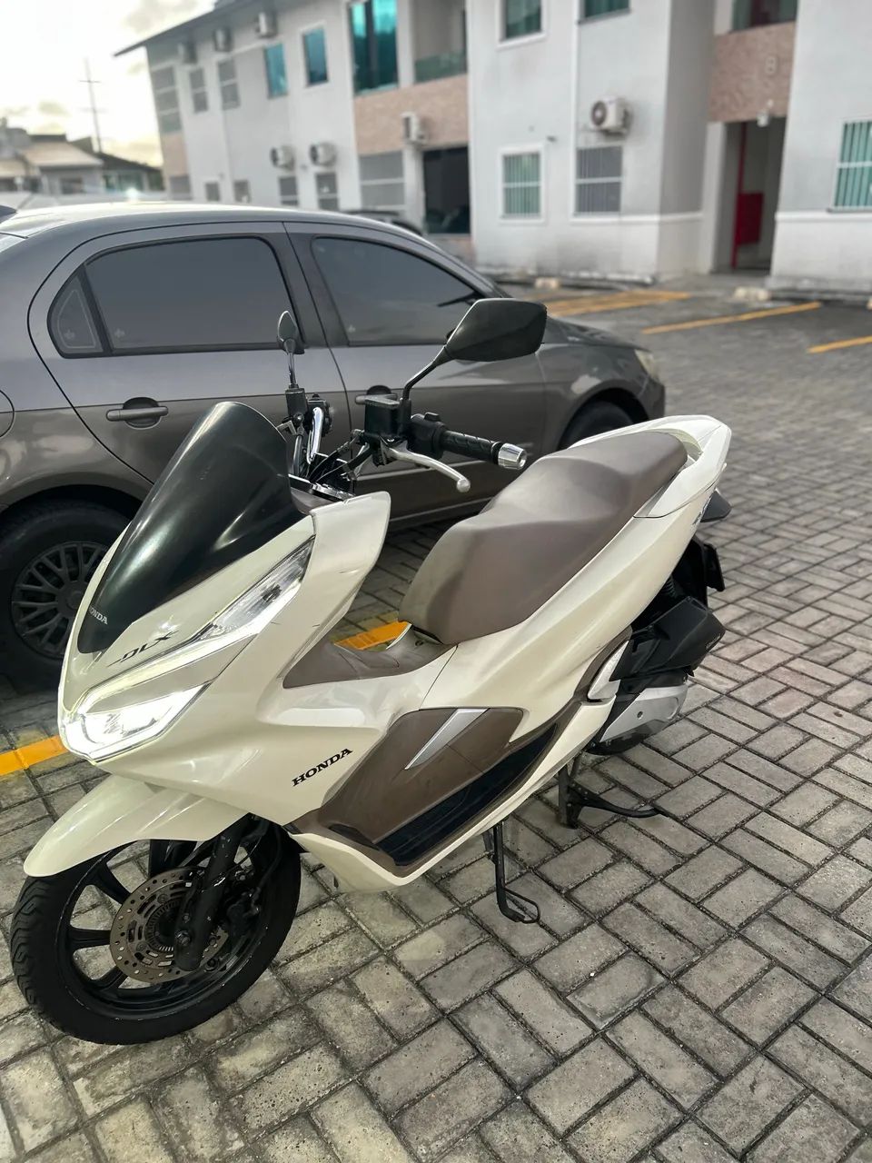 PCX DLX 2019 EXTRA - Foto 5