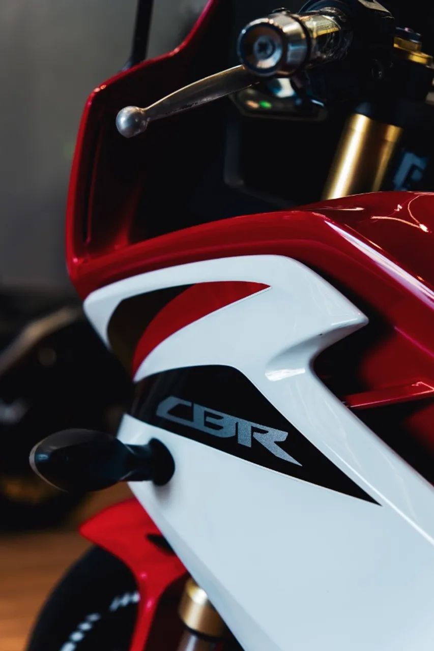 CBR 600F C-ABS 2013 - Foto 4