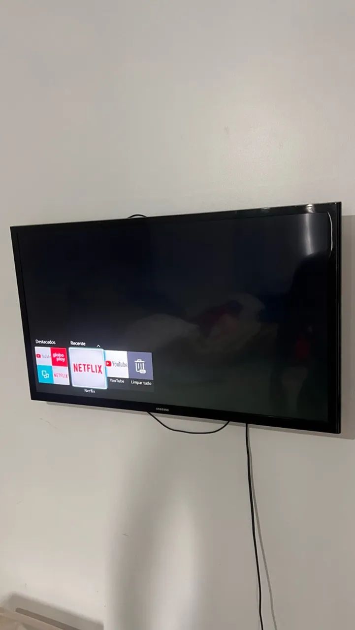 Televisão Samsung 32 polegadas em ótimo estado 