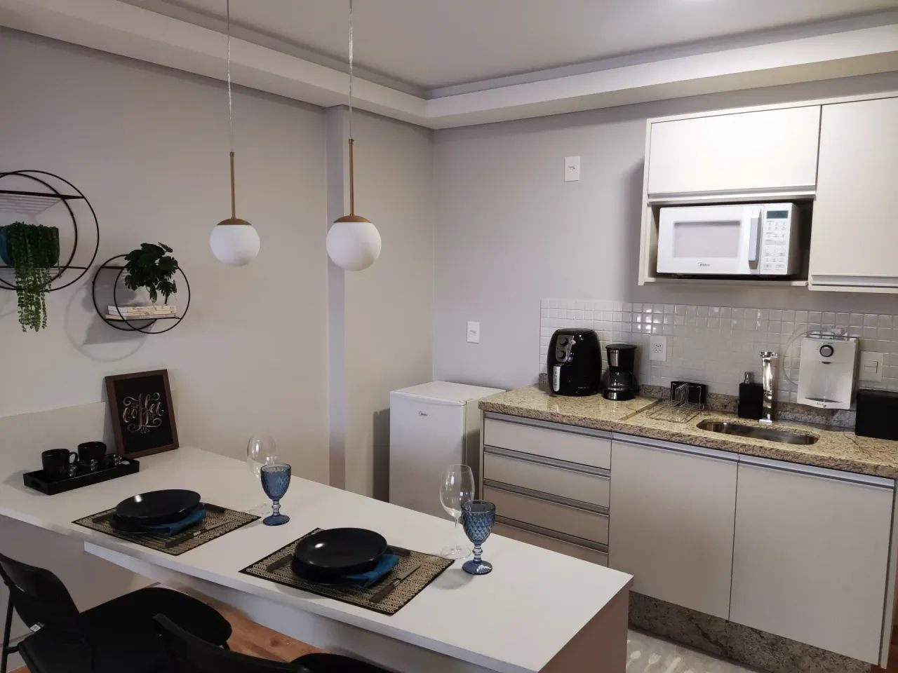Flat à Venda ou Locação: 34 m² com Cozinha Integrada e Garagem - Foto 3