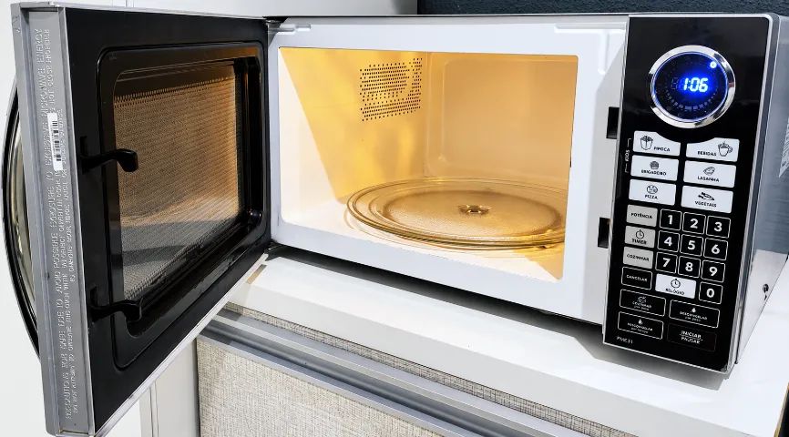 Vendo Microondas Espelhado Philco Bem Conservado + Entrega - Foto 2