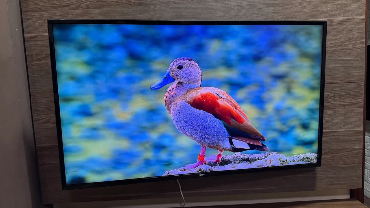 Smart TV LG 43 pol - Modelo 43LK5750PSA - Sistema webOS  - Foto 4