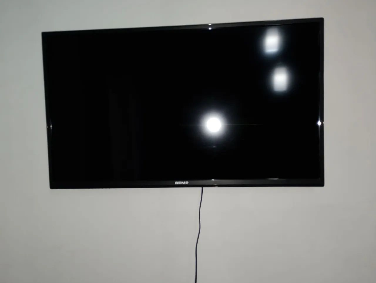 Tv Led 40" tela trincada - Foto 2