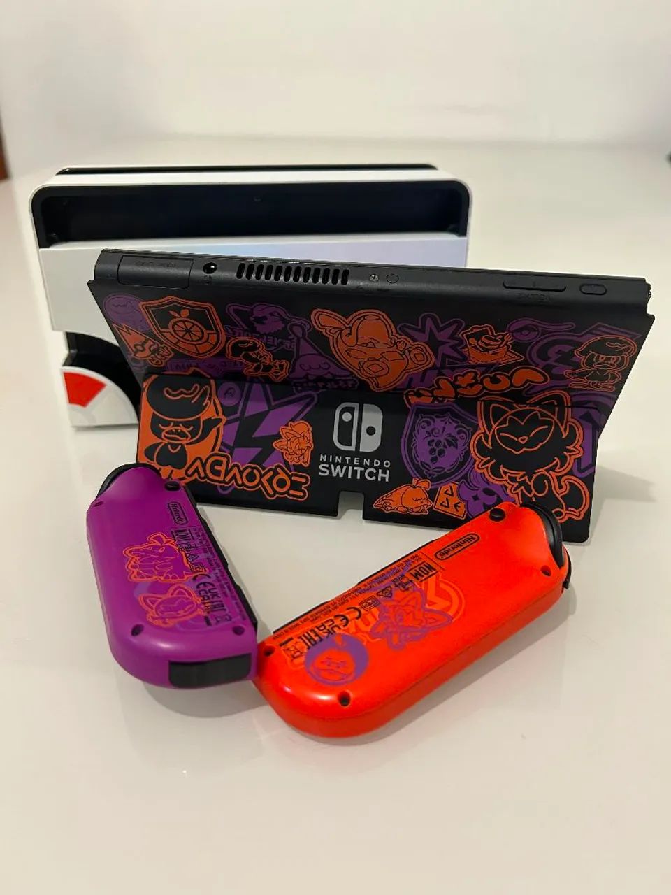 Switch OLED versão Scarlet and Violet + 7 jogos  - Foto 2