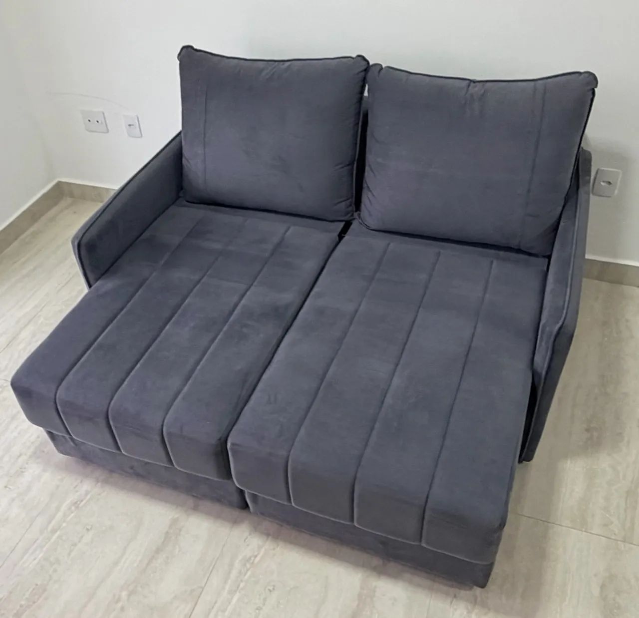 Sofá cama - impecável  - Foto 3