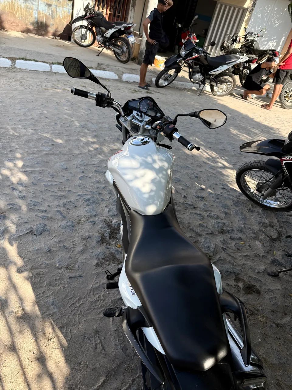CB 300 2014 - Foto 3