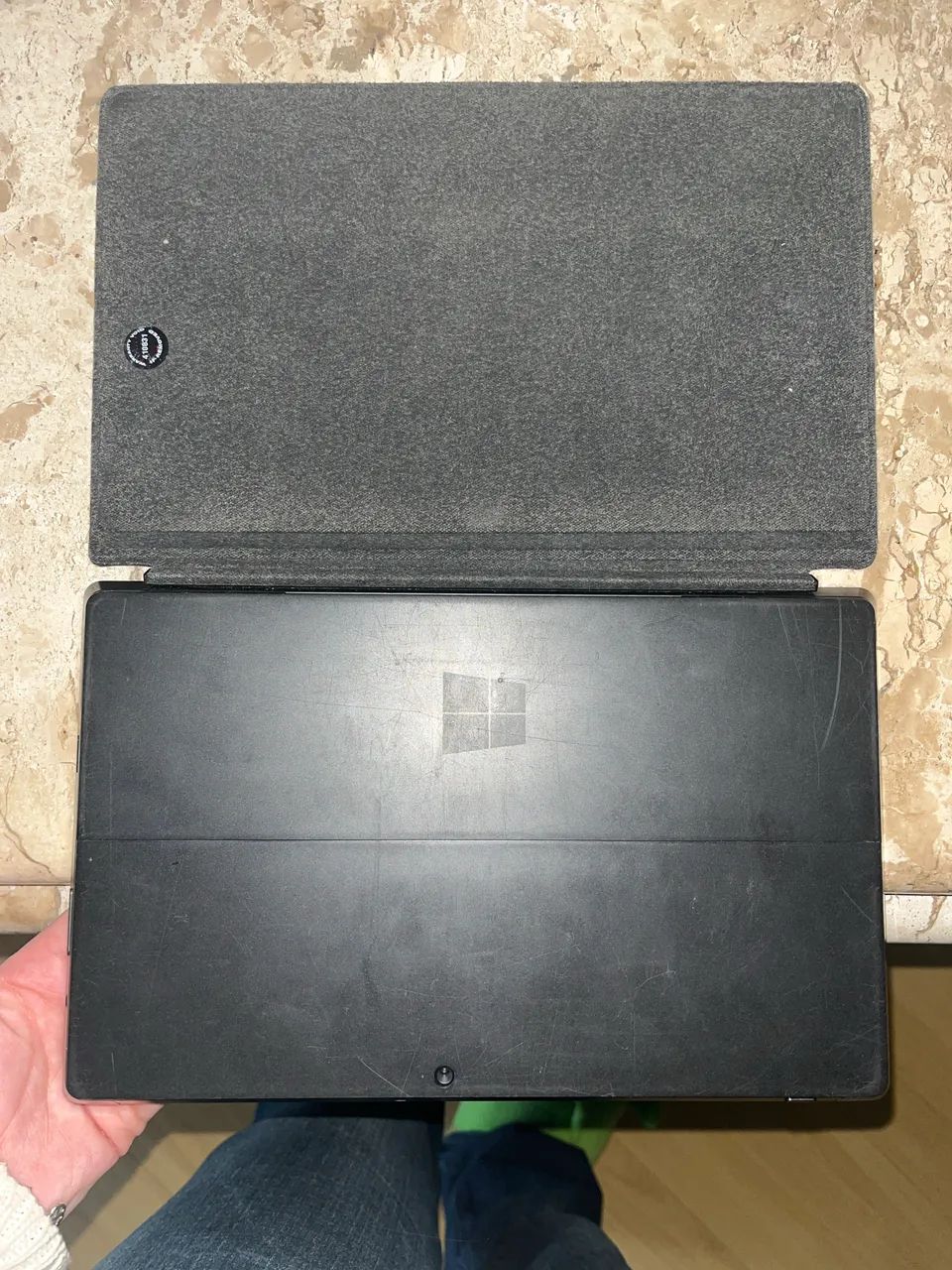 Tablet Microsoft Surface RT com Teclado Capa (Type Cover) sem carregador - Foto 2