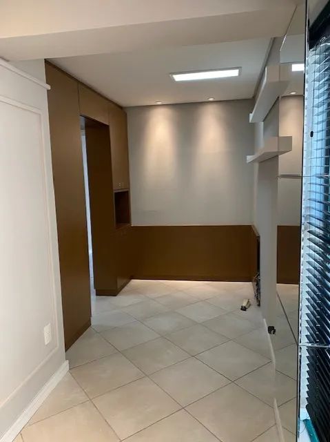 Excelente sala andar alto na Av Rio Branco, com 125 m2 de área total, 71,29m2 de área priv - Foto 5