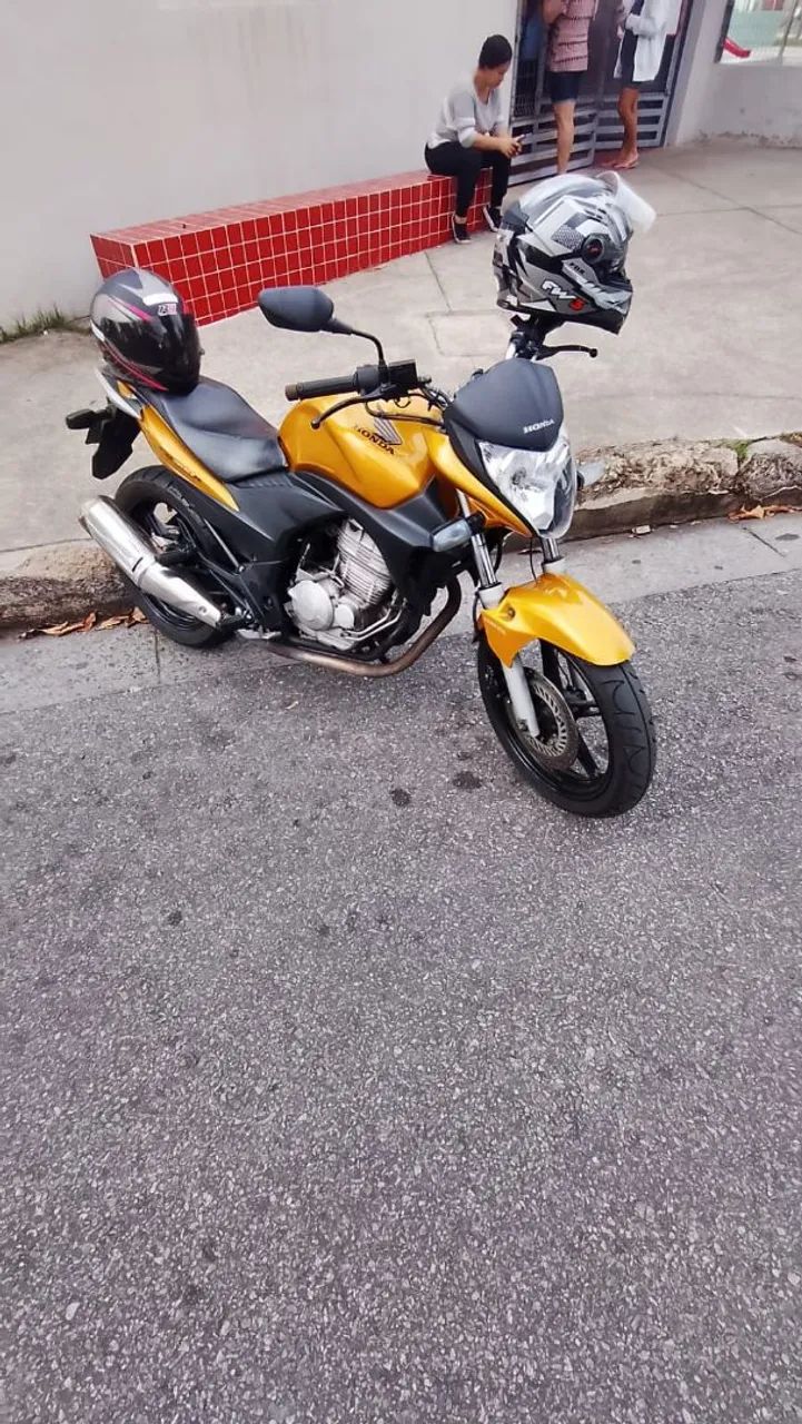 CB 300R - Foto 2
