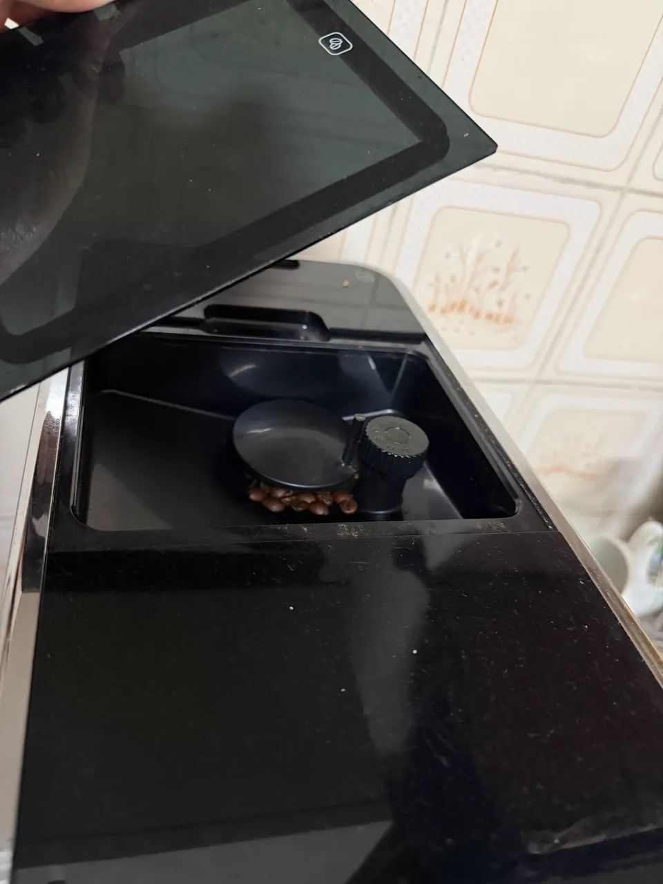 Cafeteira Expresso Automática Oster Moedor Integrado - Foto 3