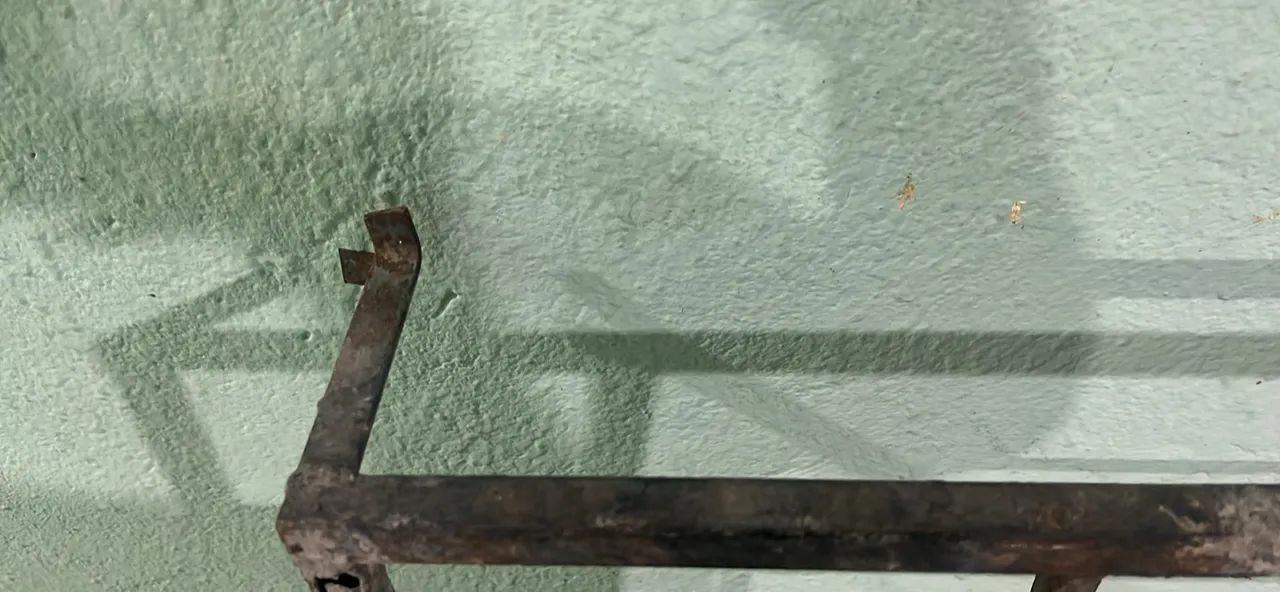 Vendo grade de ferro por 80 reais  - Foto 3