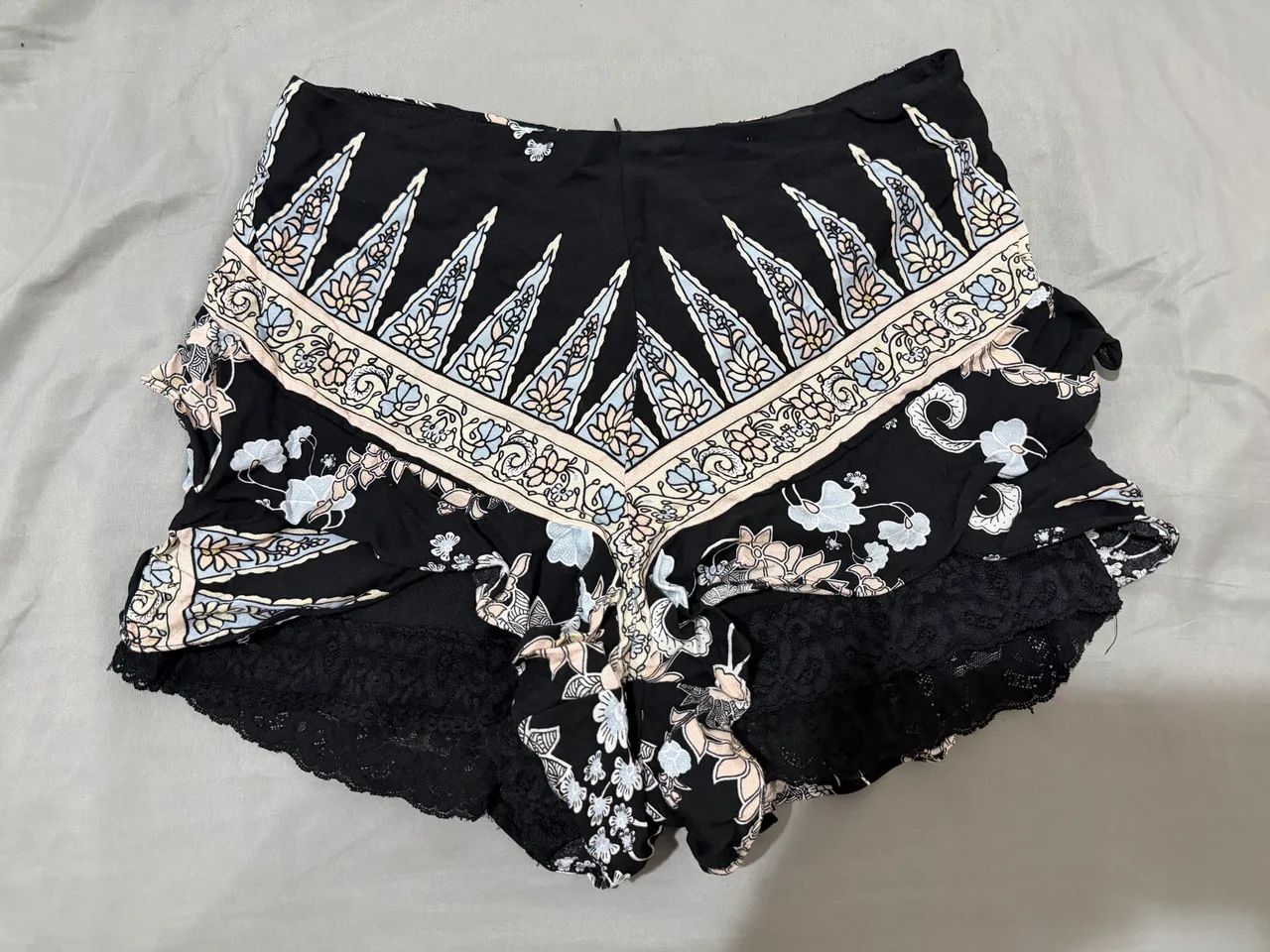 Lote de roupas  - Foto 3