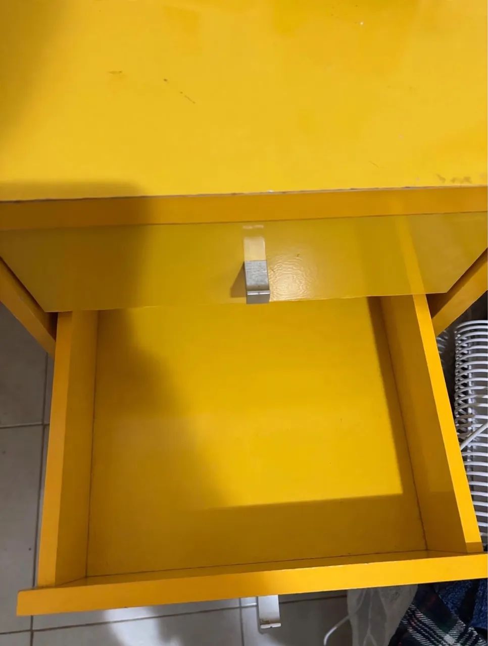 Vende-se escrivaninha. - Foto 2