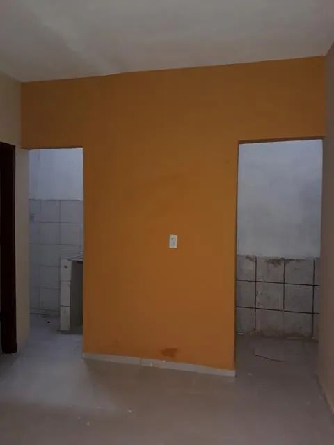 Quitinete com 20 m² , com quarto, banheiro e cozinha. Água e luz individualizada, em uma e - Foto 4