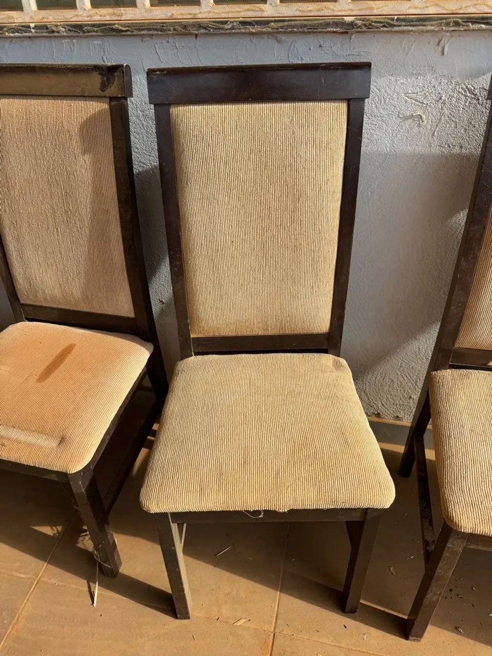 Jogo de cadeiras para mesa - Foto 3