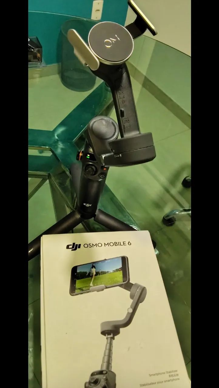 DJI OSMO MOBILE 6 - Acessórios para Câmeras e Filmadoras DJI OSMO MOBILE 6 - Acessórios para Câmeras e Filmadoras