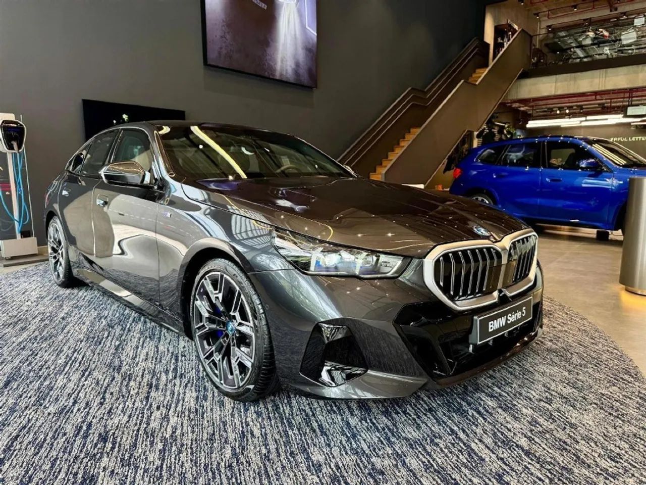 BMW 530E M Sport 2.0 Turbo Híbrido Aut. 2026