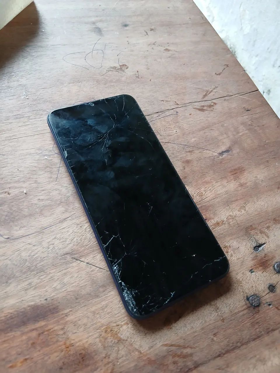 Celular A03 inteiro pra tirar peças 
