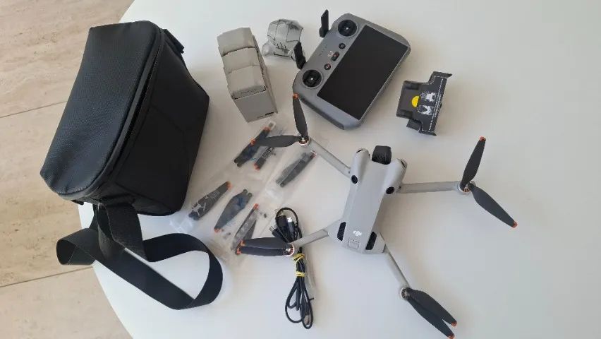 Drone DJI Mini 4 Pro Combo - Foto 4