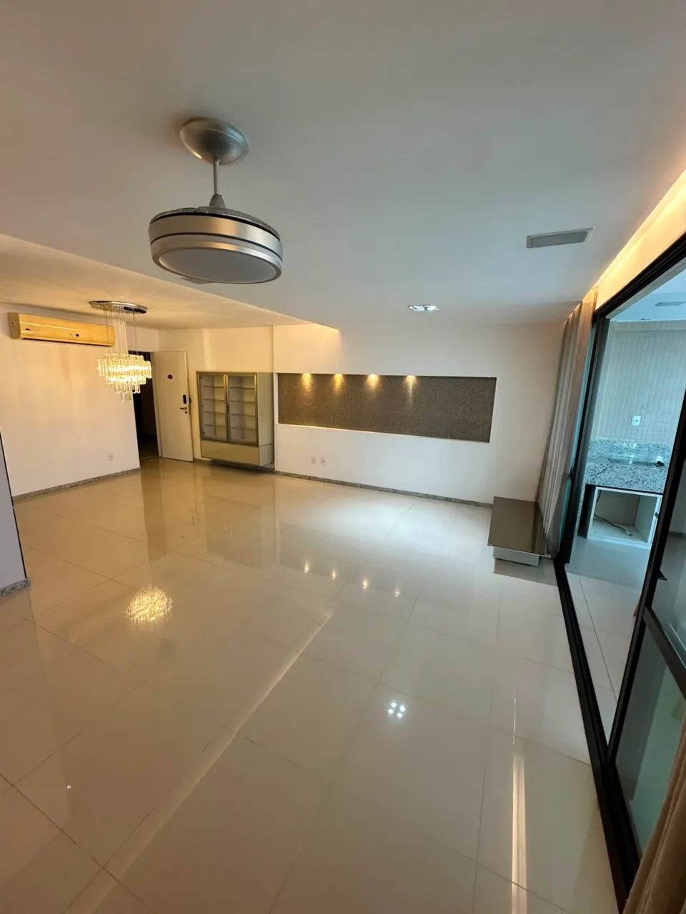 Apartamento no Renassaince 3 quartos com suíte e varanda gourmet pronto pra morar - Foto 3