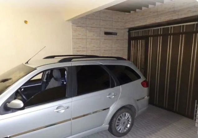 CASA COM 2 SUÍTES EM  TERRENO DE 300 M² COM CONTRATO COM A BRISANET