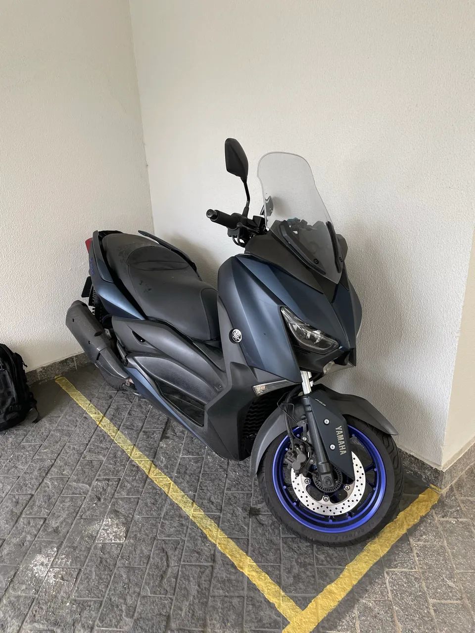 Xmax impecável 