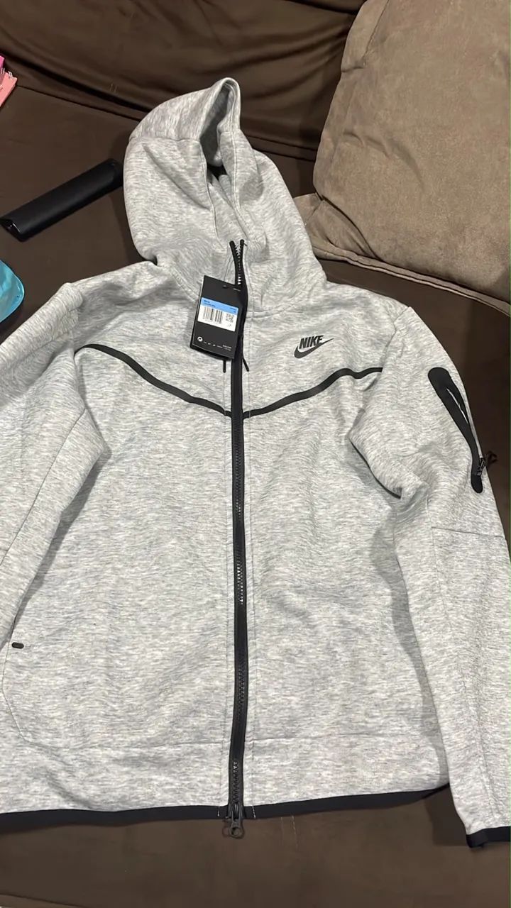 Casaco Nike Tech 