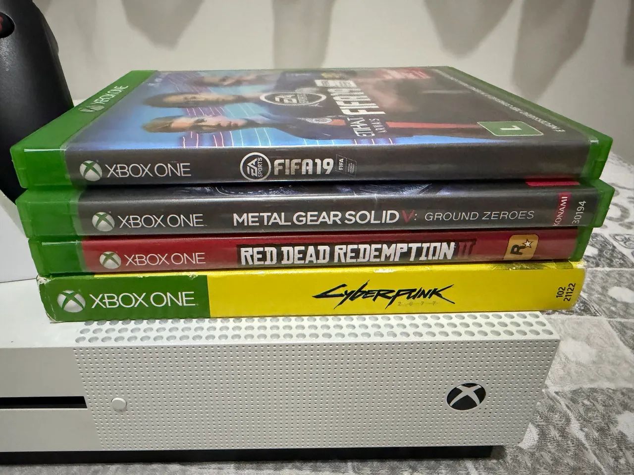 Xbox One s 1 TB 