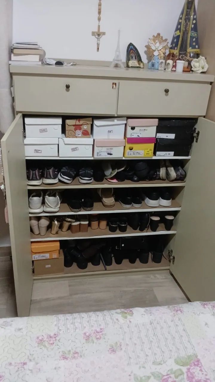 Sapateira Multiuso com 2 Gavetas - Muito Conservada - Foto 3