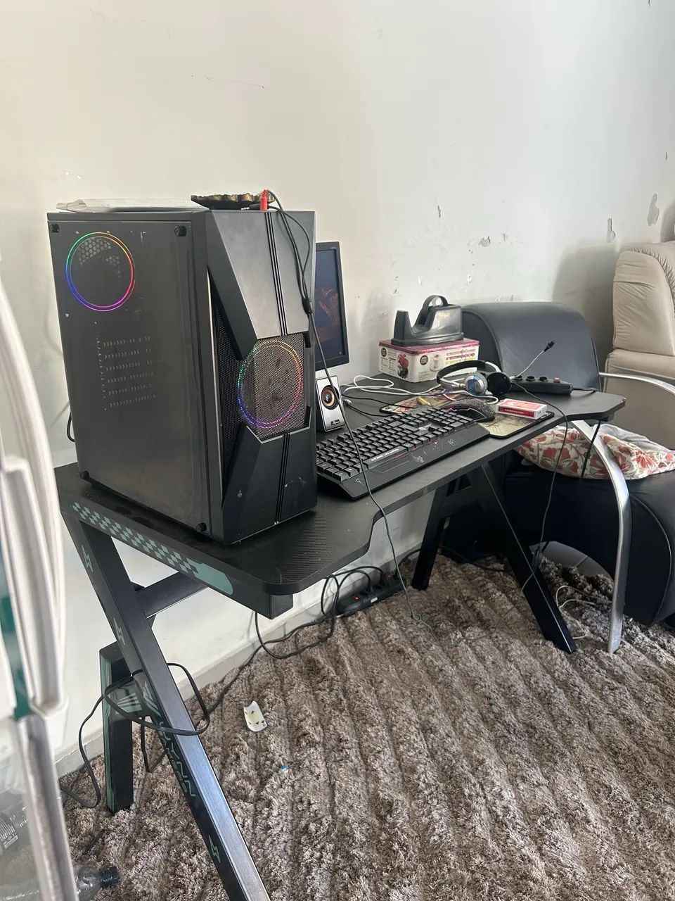 Computador, mesa e cadeira  - Foto 4