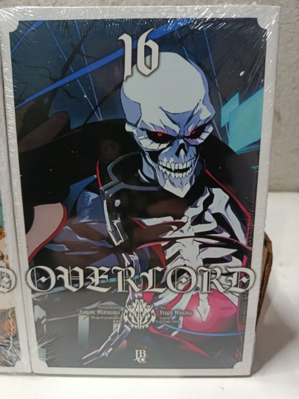 Mangás mangas Overlord 16 e 17 - Foto 3