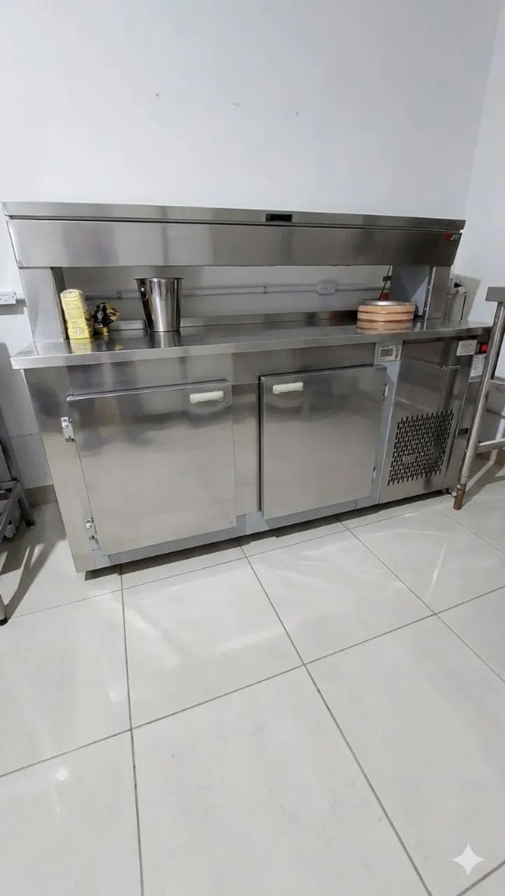 Balcão Pizzaiolo Gelopar 2m Inox - Refrigerado (semi-novo) - Foto 2