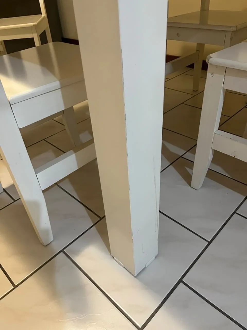 Mesa de jantar 4 cadeiras - Retangular - 1,10m x 0,90m - Foto 5