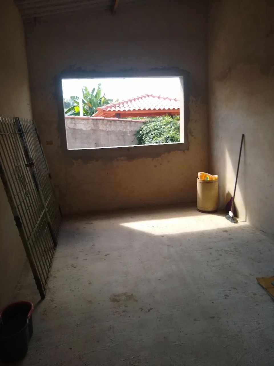 VENDO/TROCO. Araçoiabinha casinha nova - Foto 3