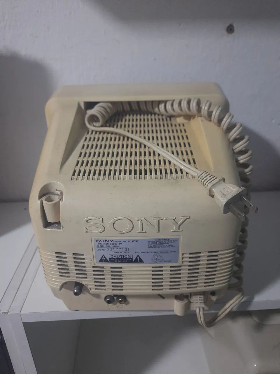 Tv sony 9 polegadas revisada ( carcaça amarelada de tempo) - Foto 3