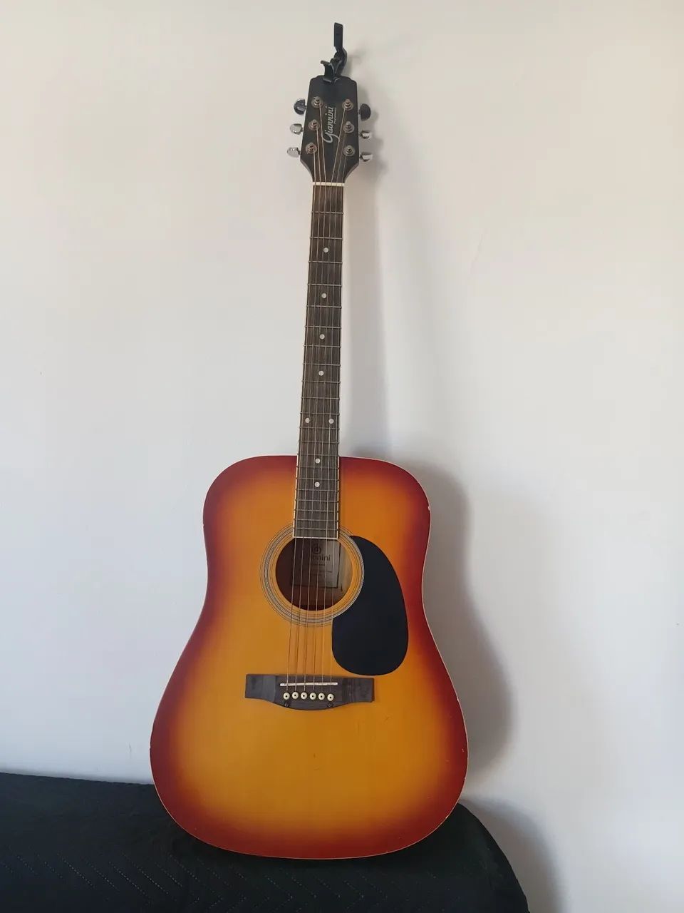 Violão Gianini elétrico