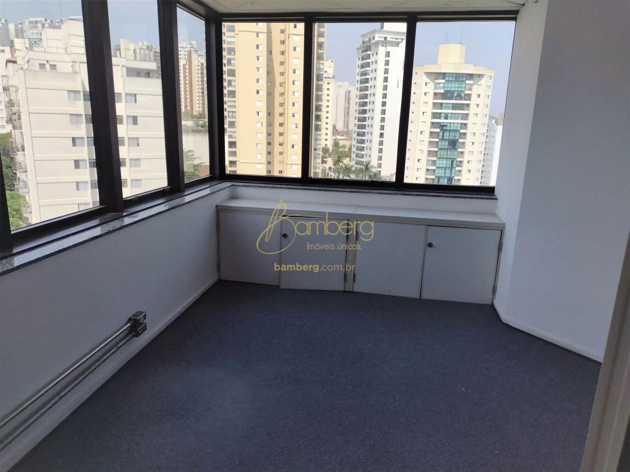 Conjunto comercial de andar todo em região privilegiada. - Foto 5