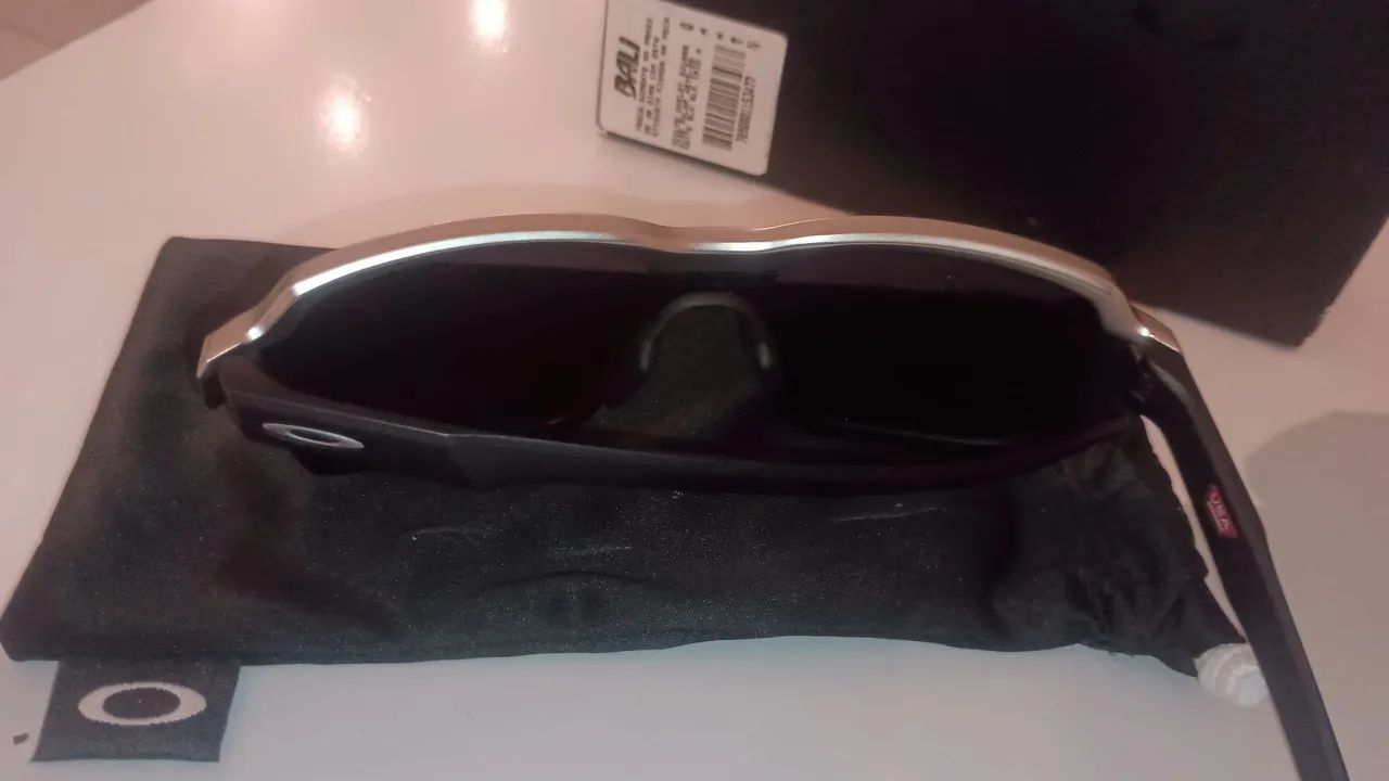 Óculos OAKLEY NOVO  - Foto 3