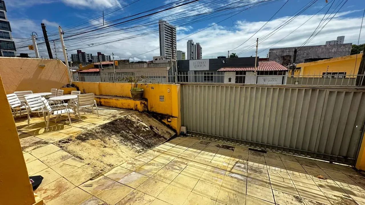 Belíssima Casa 4/4 Sendo 02 Suites + Dependência em Lagoa Nova - Foto 2