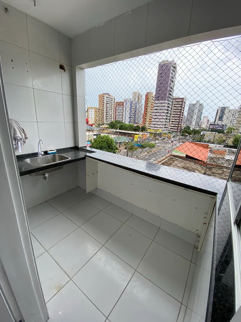 Alugo apartamento Av Virgílio Távora - Foto 2
