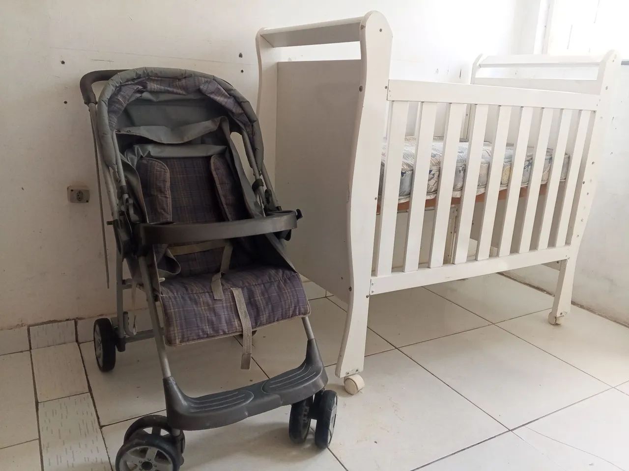 berço e carrinho
