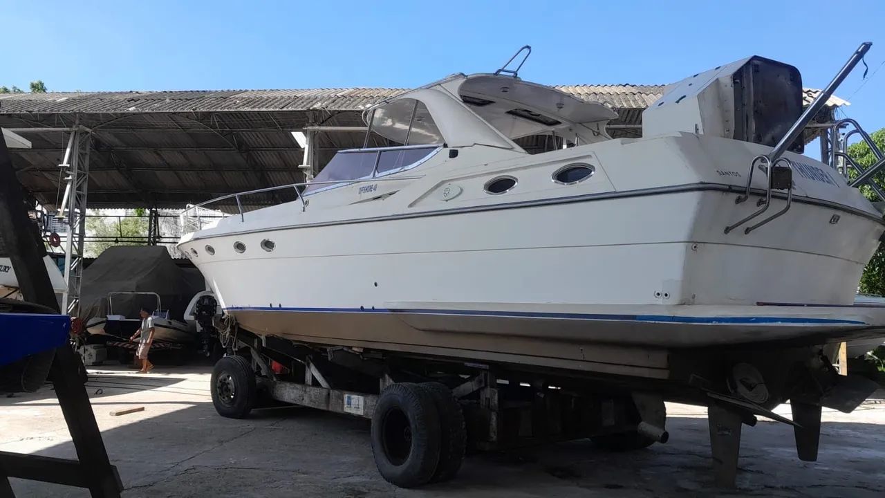Vendo - Casco - Lancha Engemare 48 - Sem motor - Foto 6