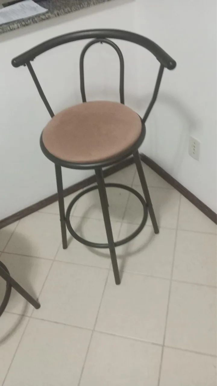 Kit com 2 Banquetas Giratórias  - Foto 2