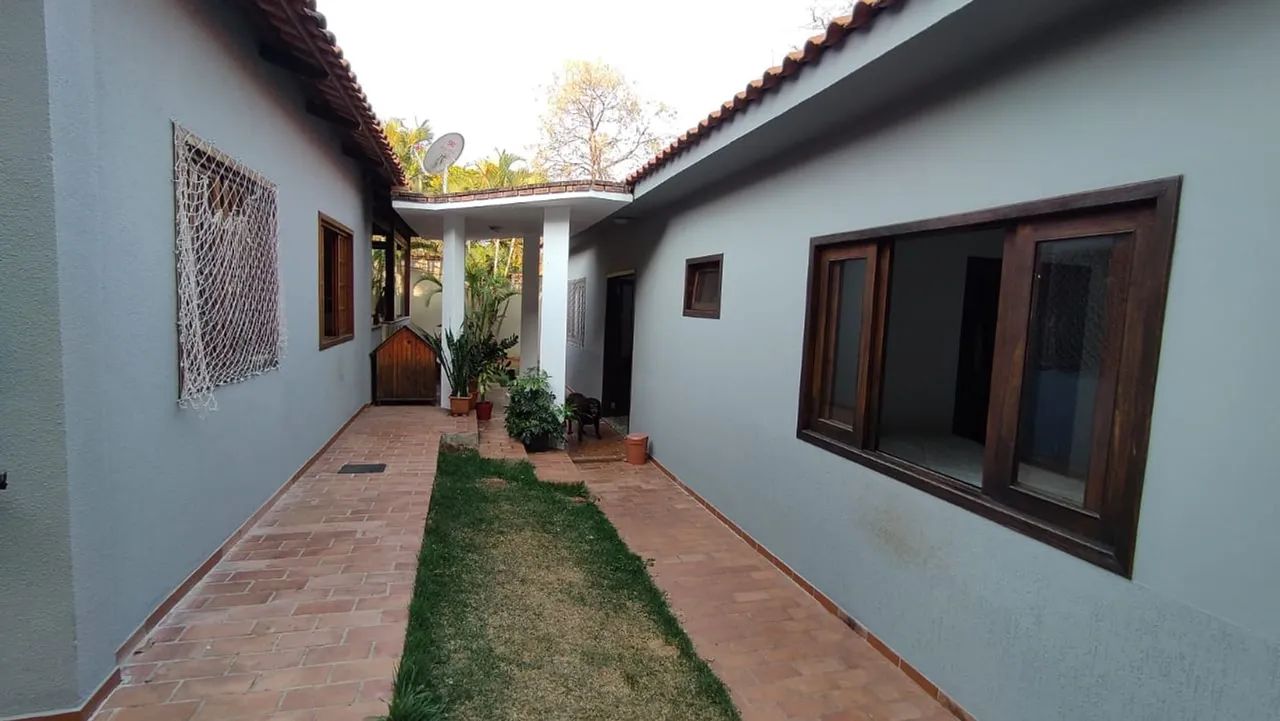 Casa em Avenida Novara - Bandeirantes (Pampulha) - Belo Horizonte/MG - Foto 4